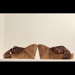 Betani Leopard Wedges